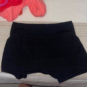 Lululemon pace rival skirt